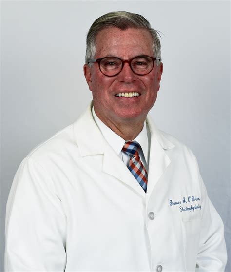 Dr Benjamin B O'brien .